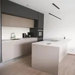 Apartment Beautiful Stylish 2br In Kirchberg *